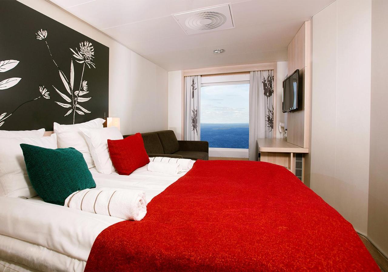 Viking Line Ferry Viking Grace - Mini-Cruise From Turku Hotell Rum bild